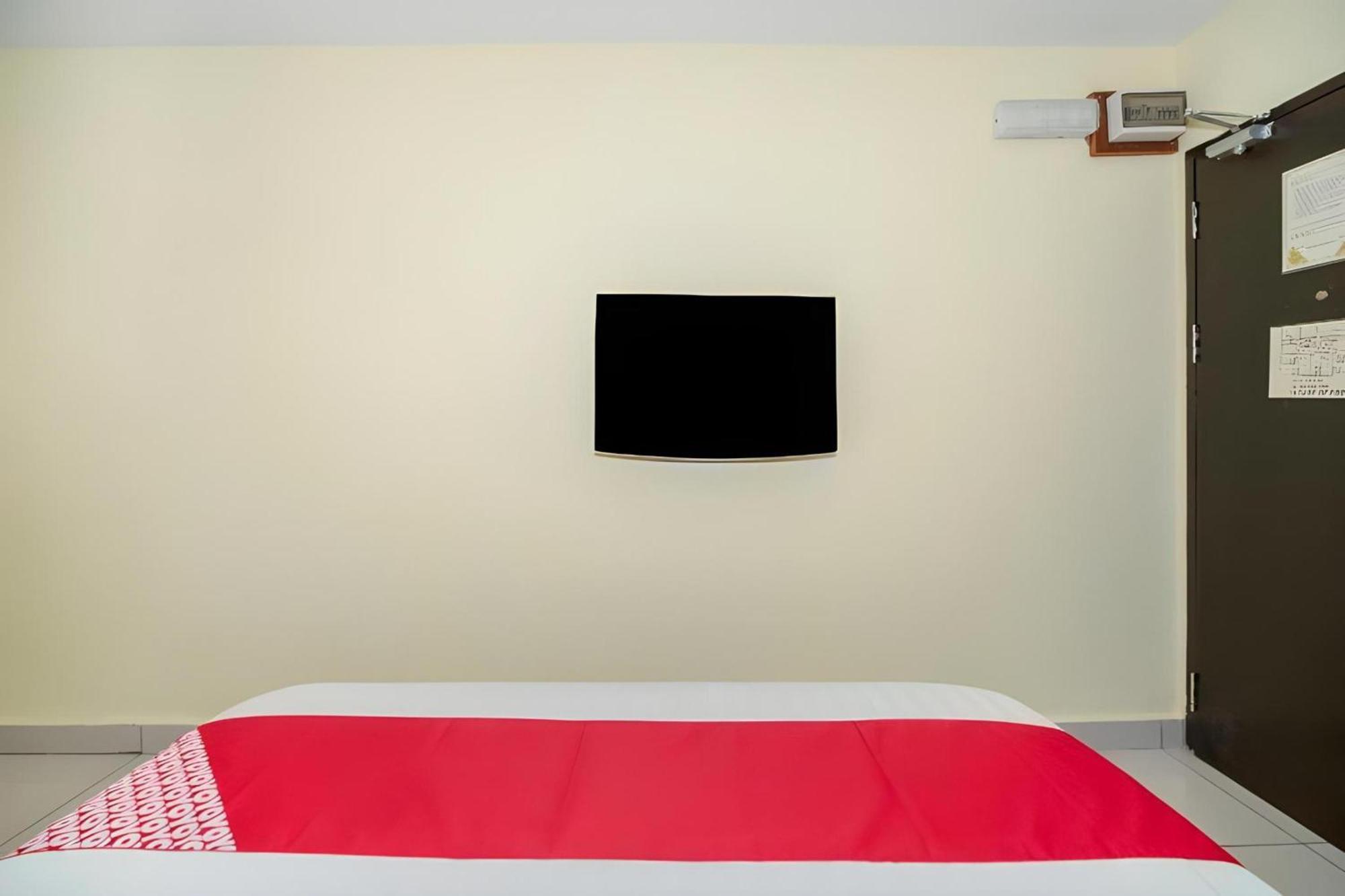Super Oyo 89944 Stay Inn Kota Kinabalu Extérieur photo